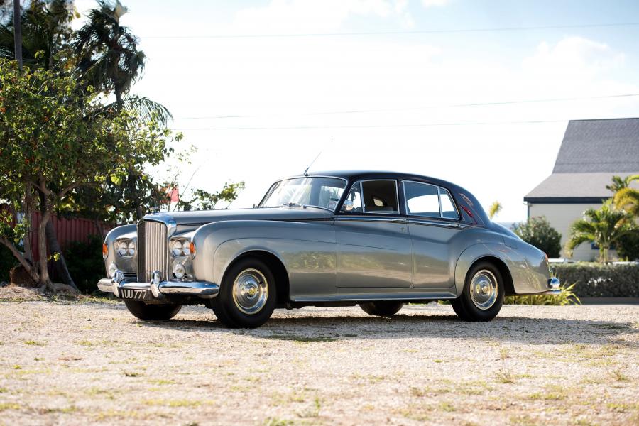  Bentley S3 Saloon 1962 года  (фото 14 из 14)